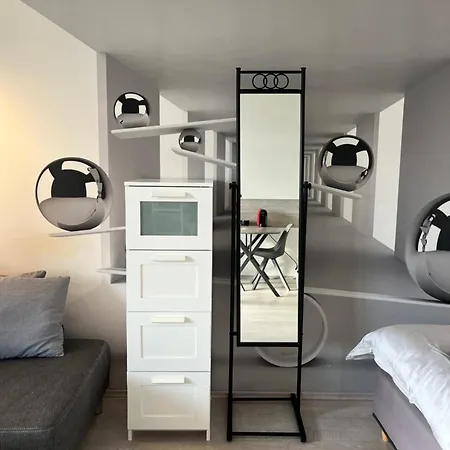 Balance Duesseldorf - With Parking 아파트